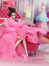Load image into Gallery viewer, Pink dress with giant Bow for Barbie doll and IT dolls