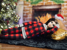 Load image into Gallery viewer, Flannel pajamas red and black sleepwear for Barbie
