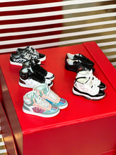 Load image into Gallery viewer, Luxury miniature shoes for Ken doll
