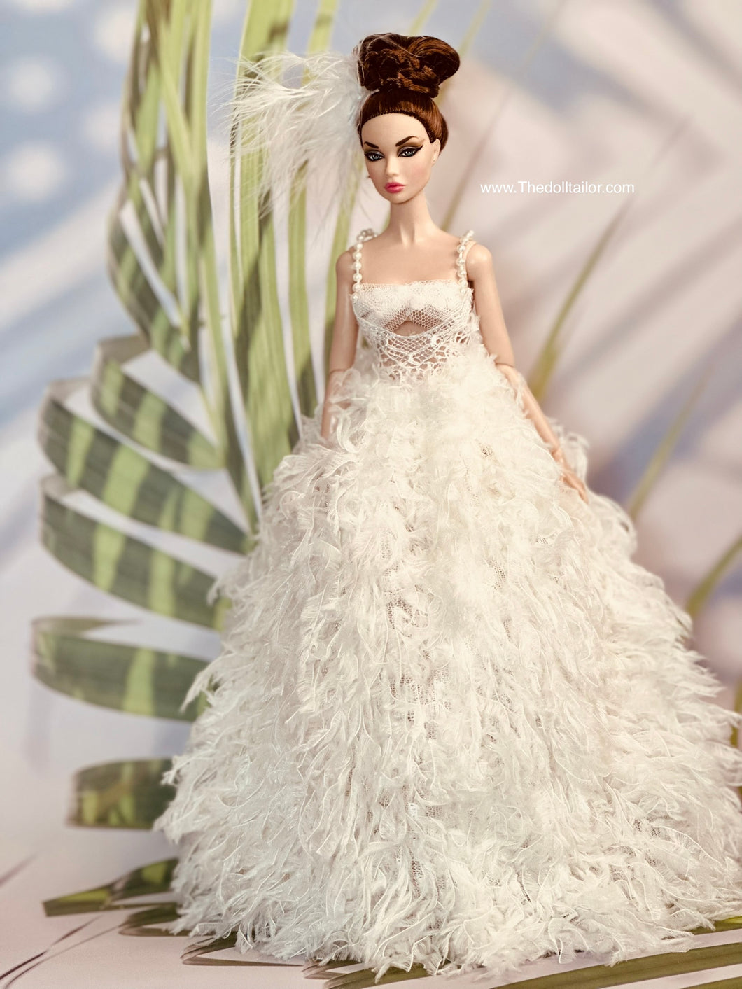 Ivory wedding dress ostrich feathers for barbie doll