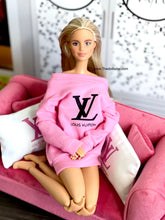 Load image into Gallery viewer, Pink sweater for Barbie doll with Logo
