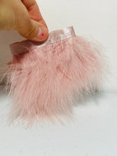 Load image into Gallery viewer, Feather skirts for Barbie
