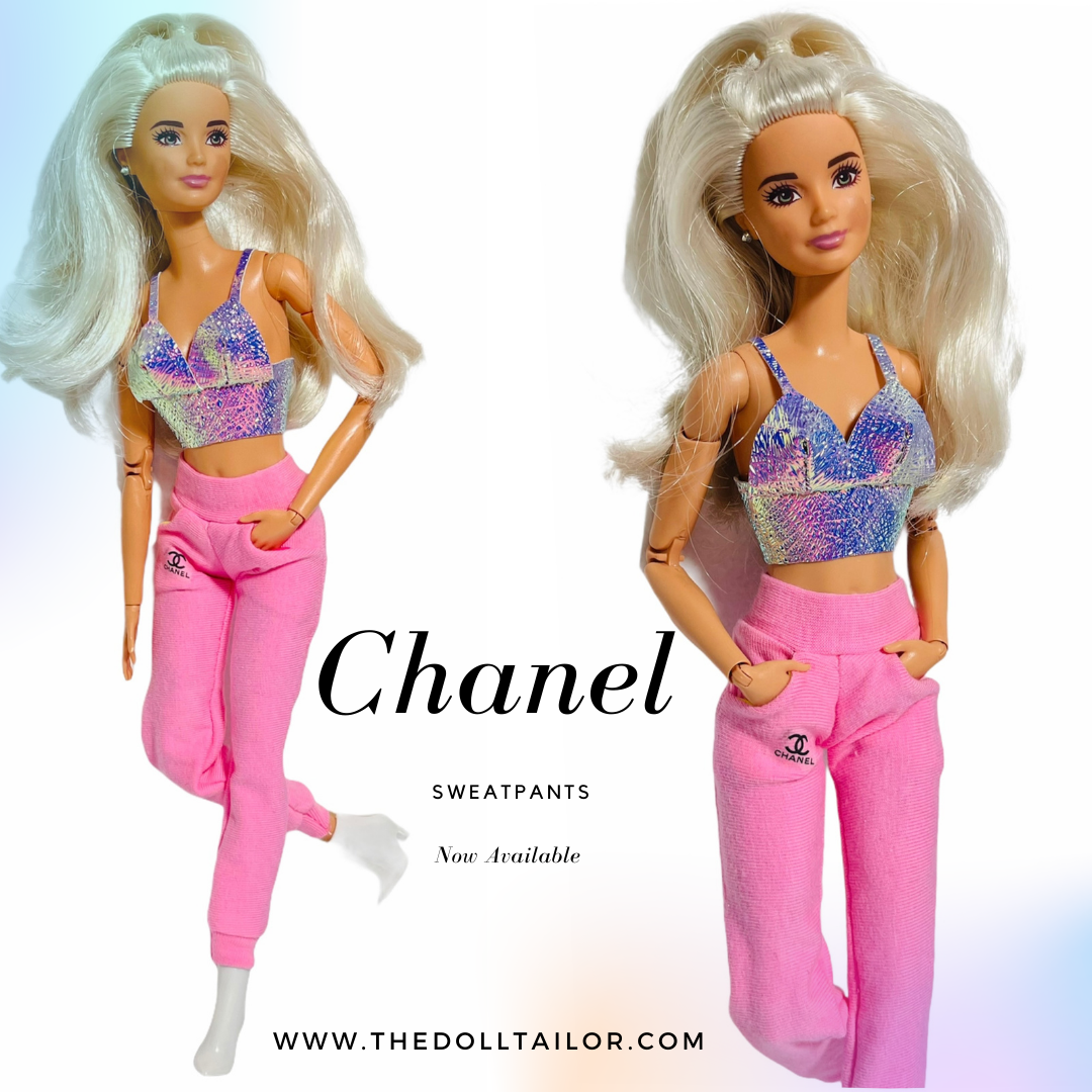 Pink sweatpants for Barbie dolls with pockets – The Doll Tailor